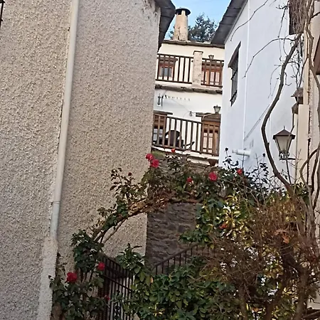La Casita Del Castano En Bubion Apartment Exterior photo