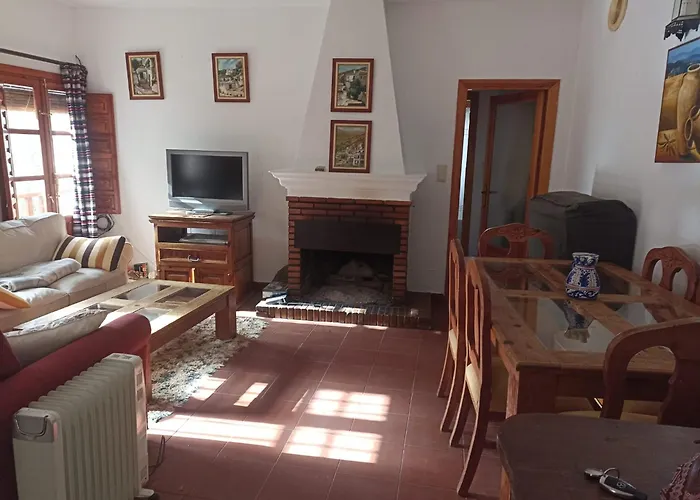La Casita Del Castano En Bubion