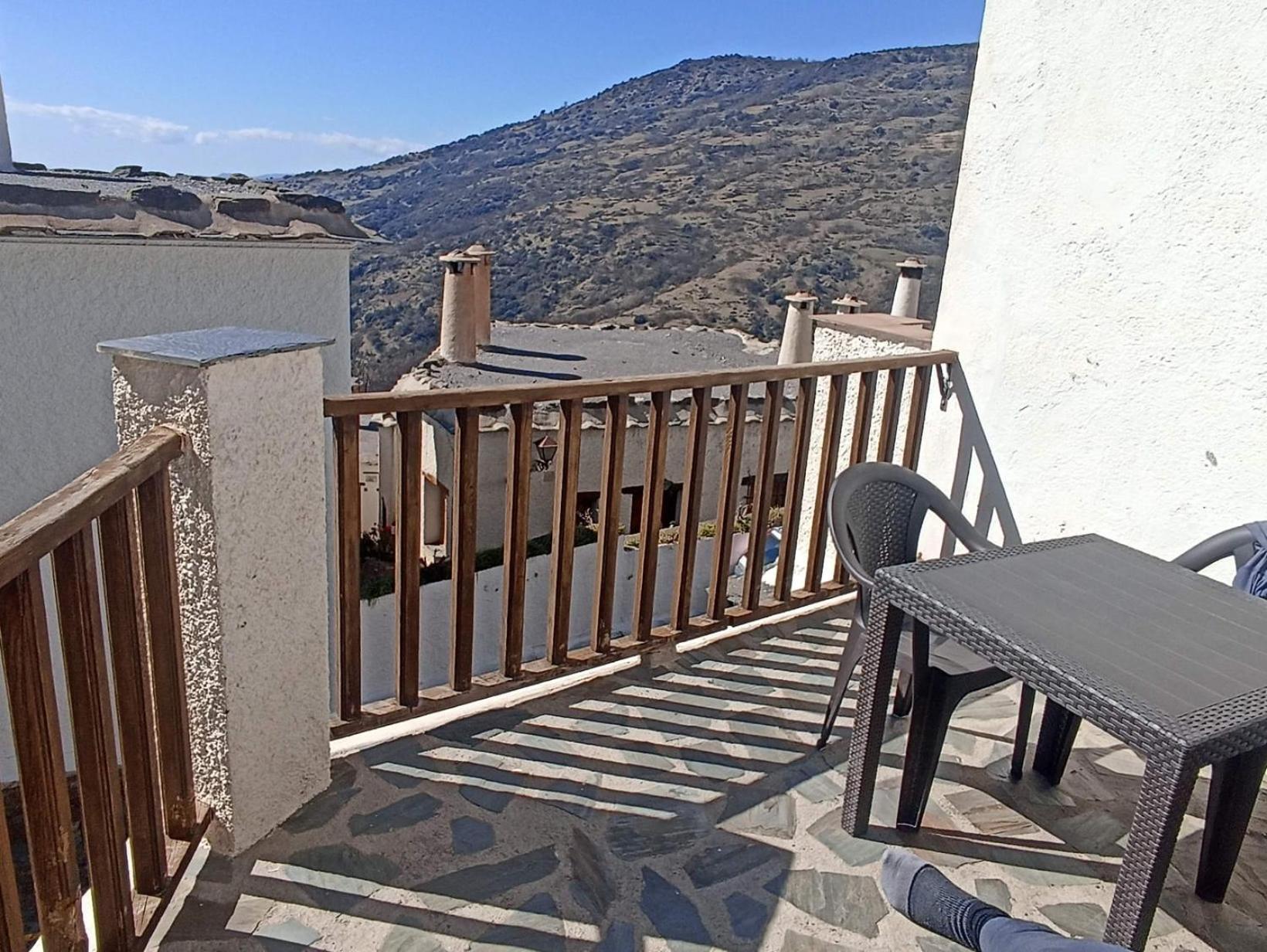 La Casita Del Castano En Apartment Bubion